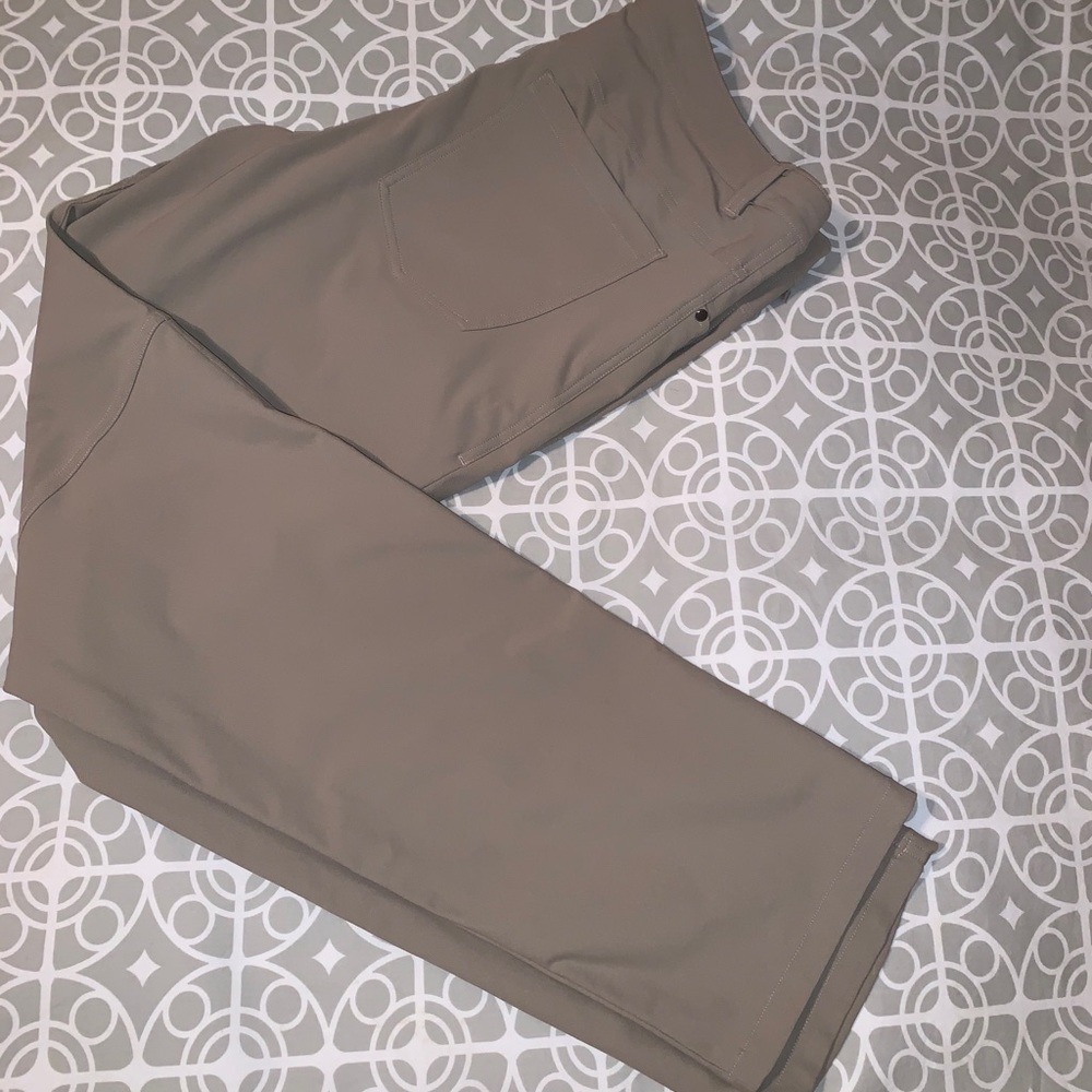 Lululemon ABC Classic Pants Men’s 38x34